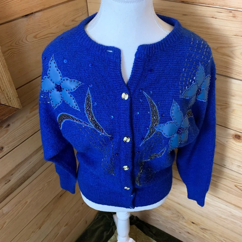 Vintage‎ Embroidered Beads Faux Leather Blue Floral Women's Cardigan Sweater - Picture 2 of 10
